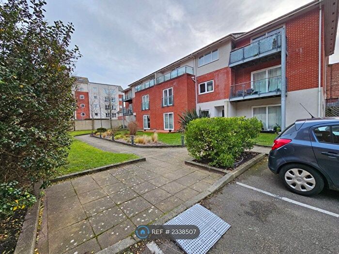 1 Bedroom Flat To Rent In Lord Street, Southport, PR9