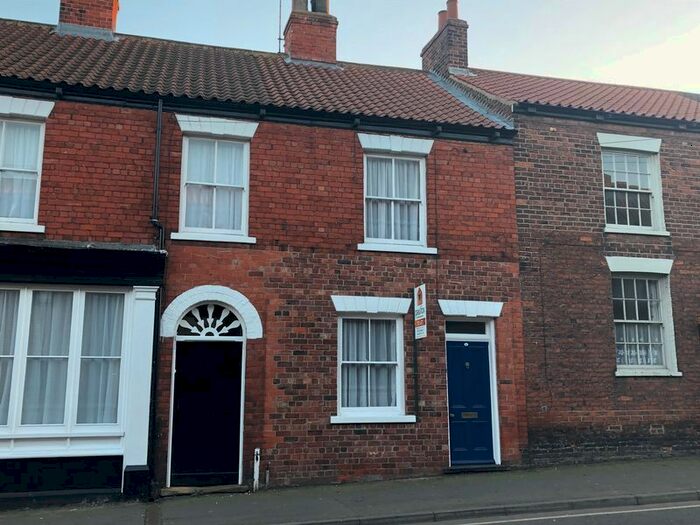 2 Bedroom Terraced House To Rent In High Street, Barton-Upon-Humber, DN18