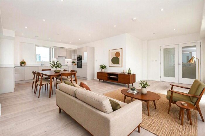 3 Bedroom Penthouse To Rent In Heartwell Avenue, London, E16
