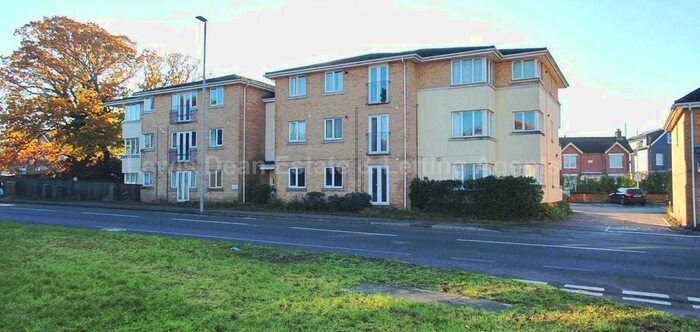 2 Bedroom Flat To Rent In Blandford Road, Poole, BH15