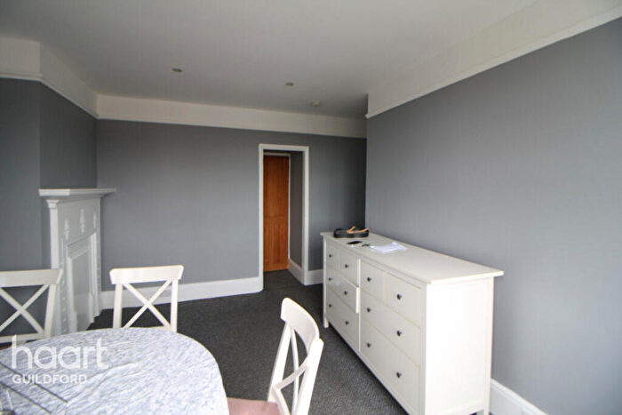 1 Bedroom Flat To Rent In Stoke Road, Guildford, GU1