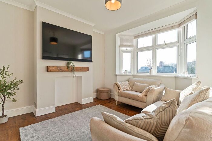 3 Bedroom Semi Detached House For Sale In Brynglas Road, Newport, NP20