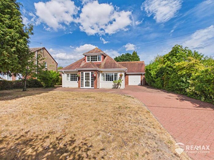 3 Bedroom Detached Bungalow For Sale In Mayes Lane, Ramsey, Harwich, CO12