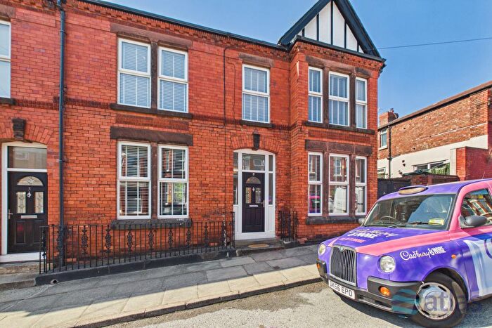 4 Bedroom End Of Terrace House For Sale In Kildonan Road, Aigburth, L17