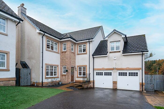 5 Bedroom Detached Villa For Sale In Milne Drive, Redding, FK2