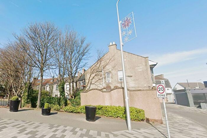 2 Bedroom Flat For Sale In , Oswald Place, Bridge Street, Leven, Fife, KY8