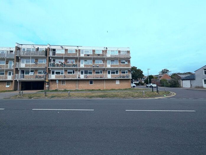 2 Bedroom House To Rent In Nicholas Court, Hayling Island, PO11