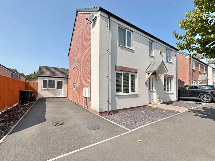 4 Bedroom Detached House For Sale In Sir Briggs Avenue, Duffryn, Newport, NP10