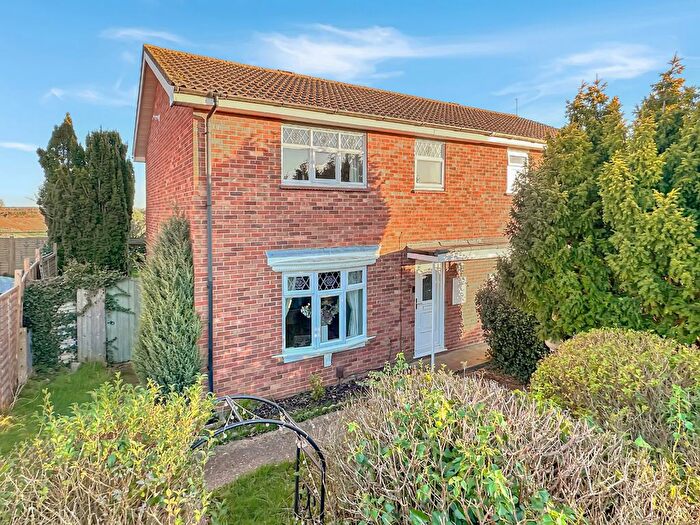3 Bedroom Semi-Detached House For Sale In Plantation Road, Sawston, Cambridge, CB22