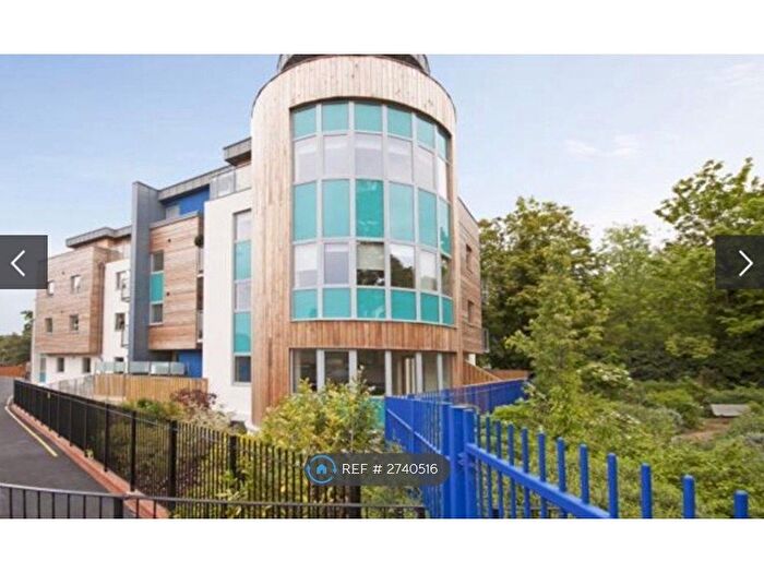 1 Bedroom Flat To Rent In Weardale Road, Lewisham, SE13
