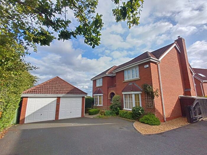 6 Bedroom Detached House For Sale In Canwell Gate, Four Oaks, Sutton Coldfield, B75