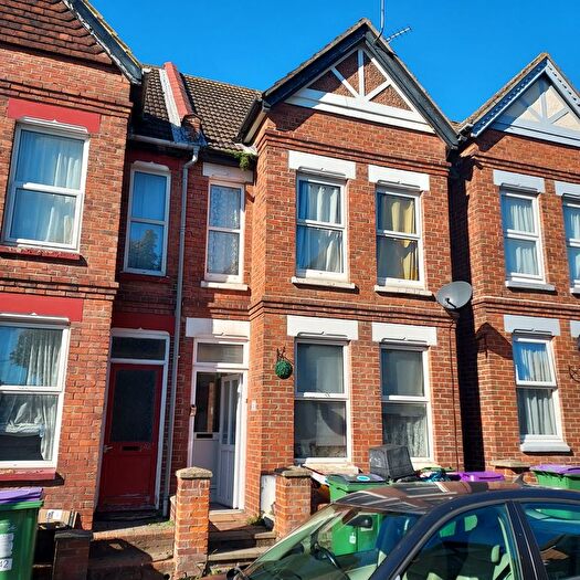 3 Bedroom Terraced House To Rent In Watkin Road, Folkestone, CT19