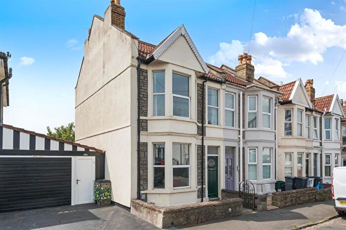 3 Bedroom End Of Terrace House For Sale In Repton Road, Bristol, BS4