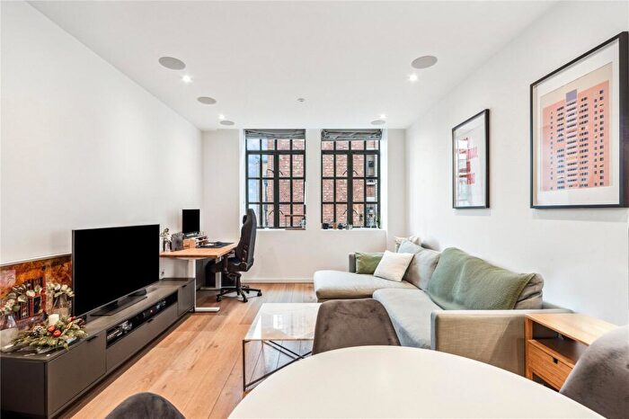 1 Bedroom Apartment To Rent In Highgate Road, Kentish Town, London, NW5