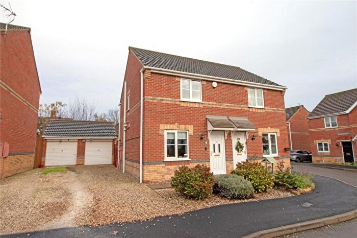 2 Bedroom Semi Detached House For Sale In Juniper Way, Gainsborough, Lincolnshire, DN21