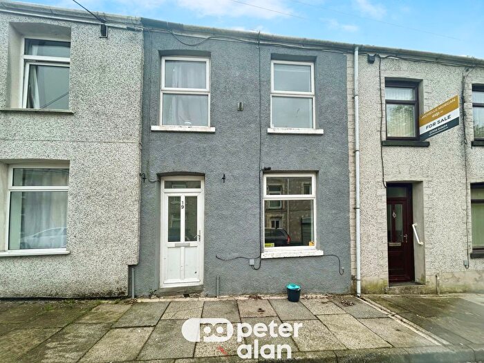 3 Bedroom Property To Rent In Railway Terrace, Maesteg, CF34