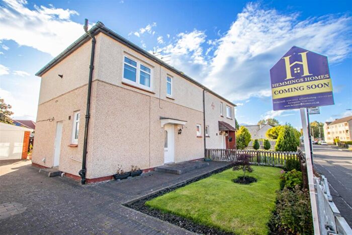 3 Bedroom Semi-Detached House For Sale In Lomond Drive, Wishaw, ML2