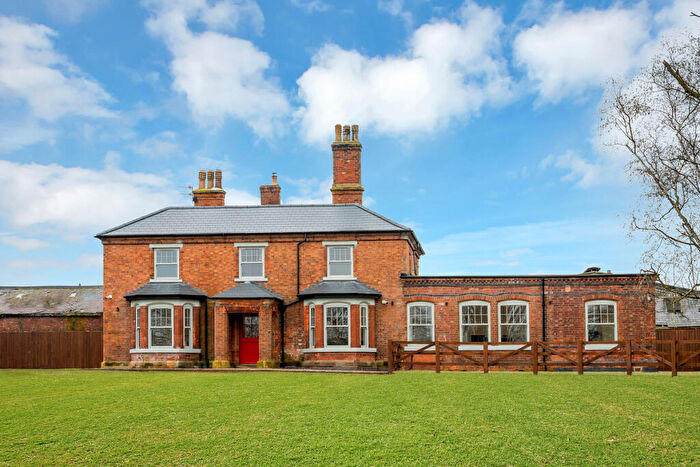 5 Bedroom Character Property For Sale In Stoke Farm House, Stoke Bardolph, Nottingham, NG14
