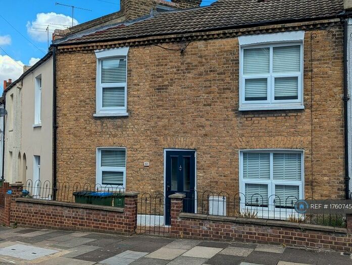 3 Bedroom Terraced House To Rent In Durham Rise, London, SE18