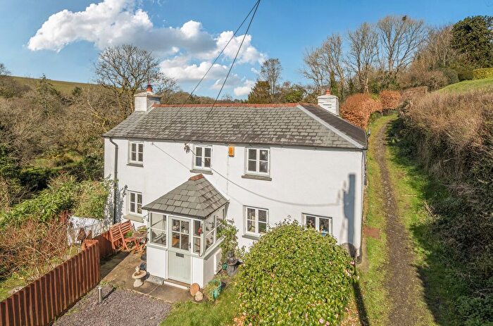 3 Bedroom Detached House For Sale In Rilla Mill, Callington, Cornwall, PL17