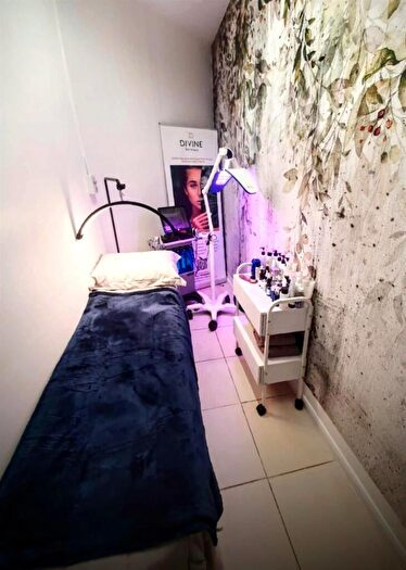 Property For Sale In Star Rated Medispa With Modern Technology, London, EC2N