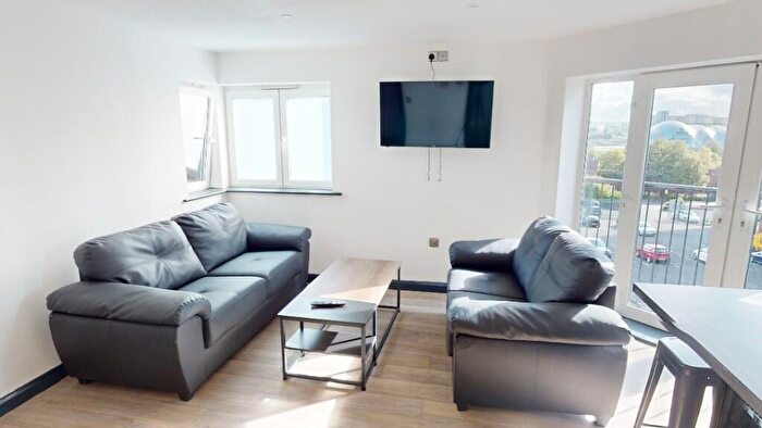 4 Bedroom Apartment To Rent In Stepney Lane, Newcastle Upon Tyne, NE1