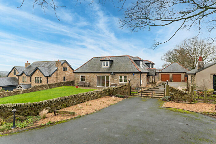 5 Bedroom Detached House For Sale In Highstead Close, East Morton, West Yorkshire, BD20