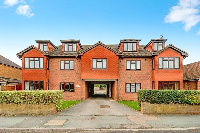 1 Bedroom Flat For Sale In Albury Road, Merstham, Redhill, RH1