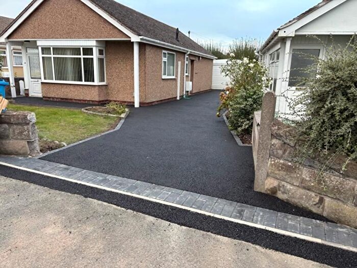 2 Bedroom Bungalow To Rent In Merllyn Road, Rhyl, LL18