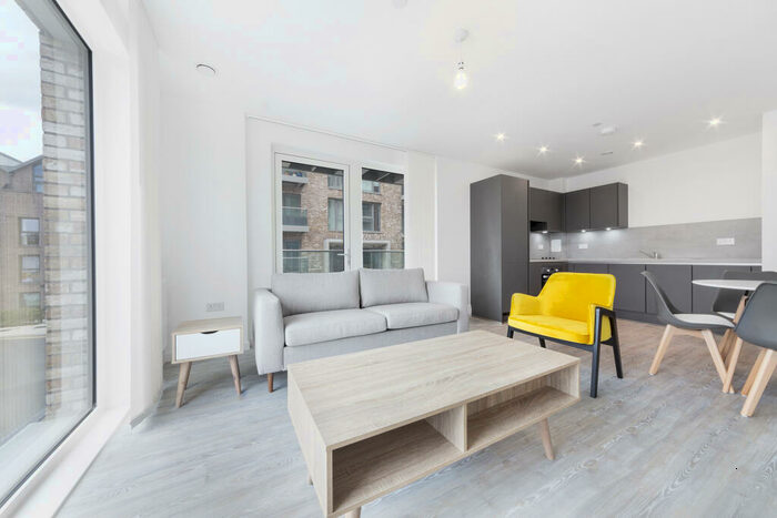 1 Bedroom Apartment To Rent In Chamberlain Court, Ironworks Way, London, E13