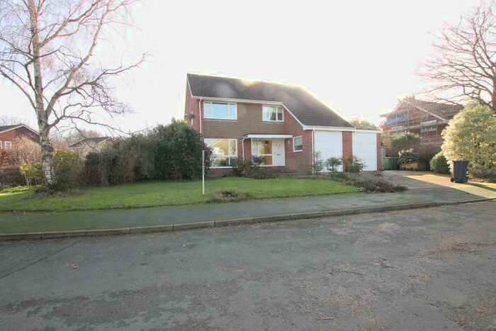 4 Bedroom Detached House To Rent In Firestone Glade, Wootton Bridge, Ryde, PO33