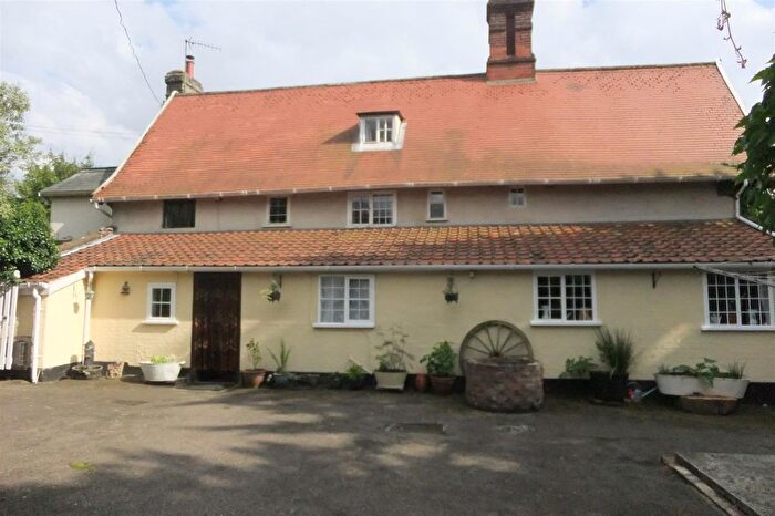 5 Bedroom Detached House For Sale In Stowupland Road, Stowmarket, IP14