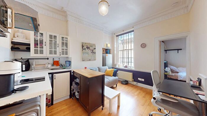 1 Bedroom Flat To Rent In Craven Street, London, WC2N
