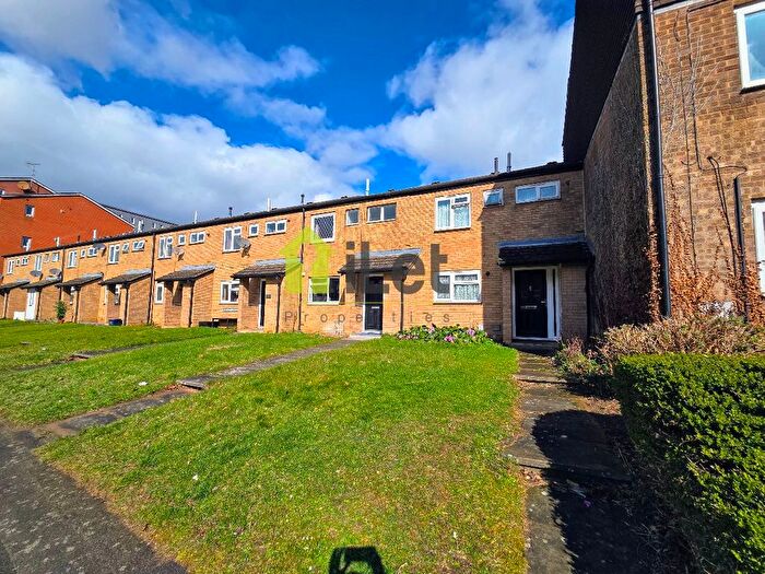 3 Bedroom Terraced House To Rent In Market Street, Abington, Northampton, NN1