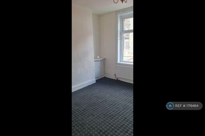 2 Bedroom Terraced House To Rent In Cleveland Street, Colne, BB8