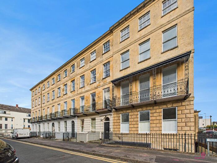 1 Bedroom Apartment To Rent In Berkeley Street, Cheltenham, GL52