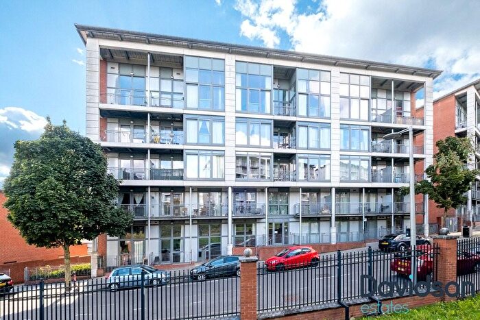 2 Bedroom Apartment For Sale In Alfred Knight Way, Birmingham, B15