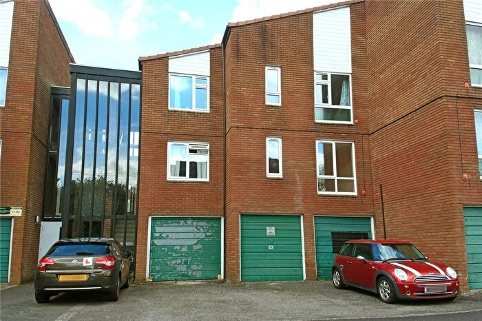 2 Bedroom Flat For Sale In Delbury Court, Hollinswood, Telford, Shropshire, TF3