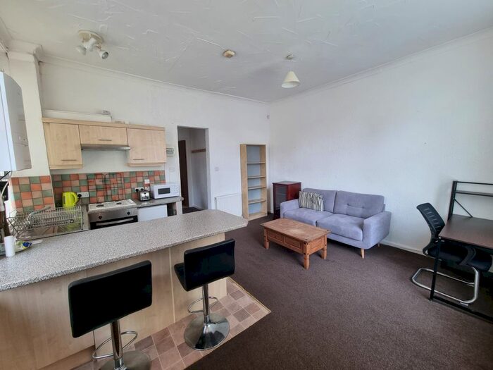 1 Bedroom Flat To Rent In Davenport Avenue, Withington, Manchester, M20