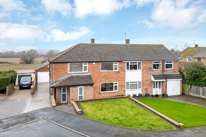 3 Bedroom Semi Detached House For Sale In Priory Road, Market Bosworth, CV13