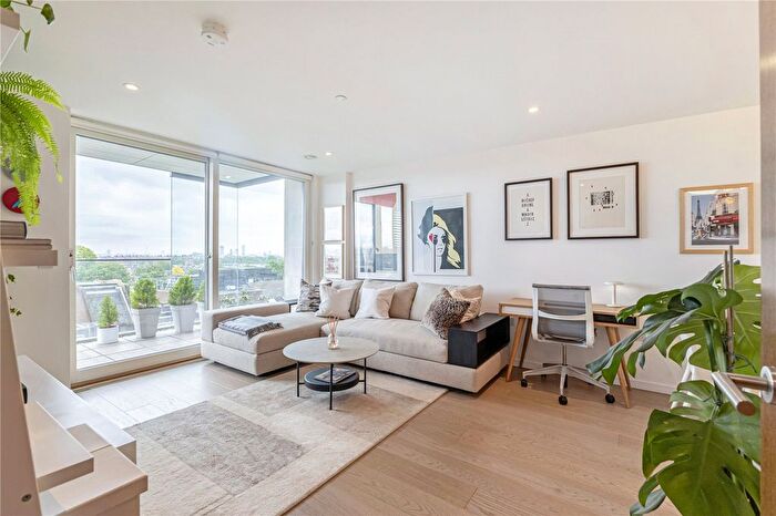 1 Bedroom Flat For Sale In Upper Richmond Road, Putney, London, SW15