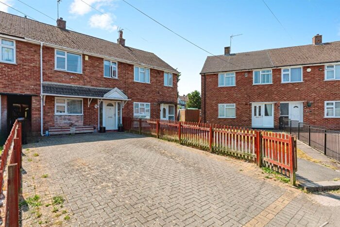 2 Bedroom Terraced House For Sale In Salcombe Close, Coventry, CV3