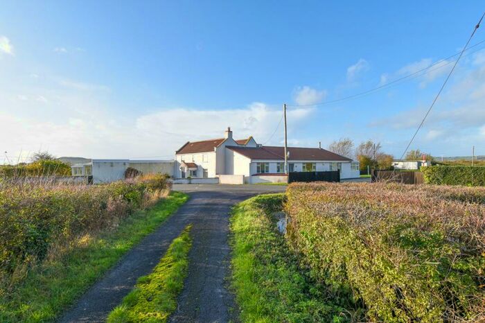 5 Bedroom Detached House For Sale In Kingsway, Tarnock, BS26