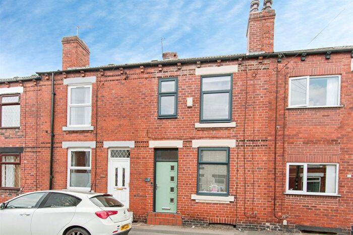 2 Bedroom Terraced House For Sale In Ambler Street, Castleford, WF10