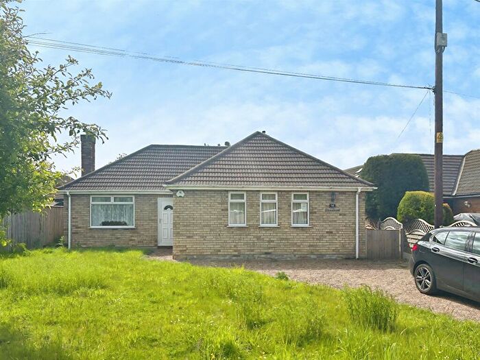 2 Bedroom Detached Bungalow For Sale In Fiskerton Road, Reepham, Lincoln, LN3