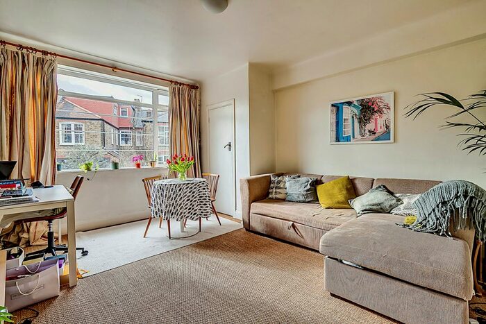 1 Bedroom Flat To Rent In Balham High Road, London, SW17