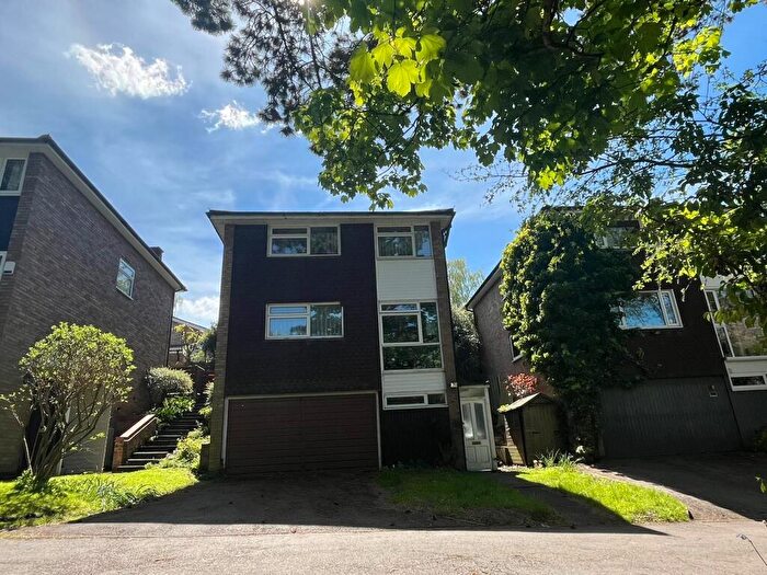 4 Bedroom House To Rent In Manor Road, Sutton Coldfield., B73