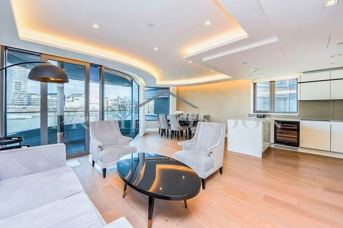 2 Bedroom Flat To Rent In The Corniche, Albert Embankment, London, SE1