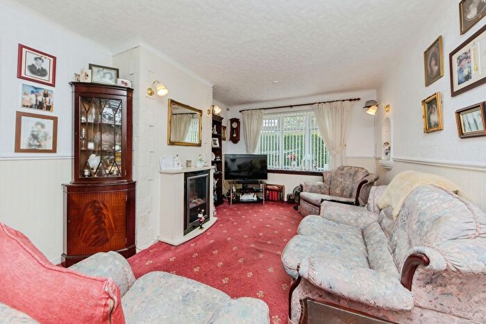 2 Bedroom End Of Terrace House For Sale In Sandgate Road, Macclesfield, Cheshire, SK10
