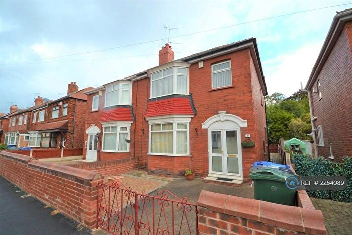 3 Bedroom Semi-Detached House To Rent In Haigh Road, Doncaster, DN4